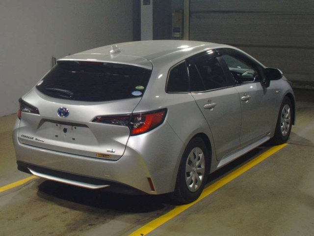 Import and buy TOYOTA COROLLA TOURING 2020 from Japan to Nairobi, Kenya