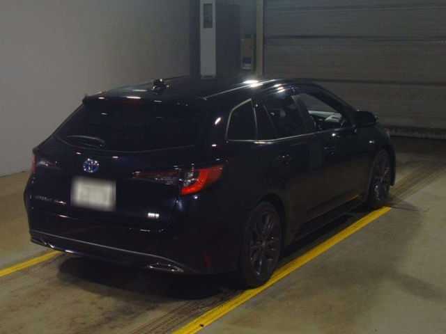 Import and buy TOYOTA COROLLA TOURING 2019 from Japan to Nairobi, Kenya