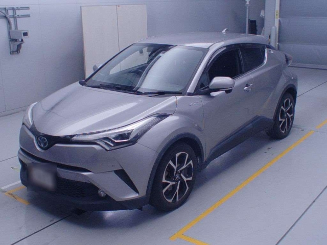 Import and buy TOYOTA C-HR 2017 from Japan to Nairobi, Kenya