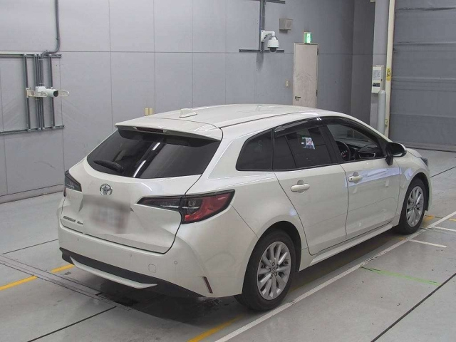 Import and buy TOYOTA COROLLA TOURING 2020 from Japan to Nairobi, Kenya