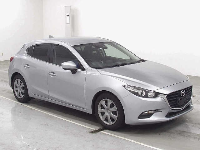 Import and buy MAZDA AXELA 2018 from Japan to Nairobi, Kenya