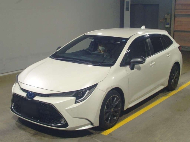 Import and buy TOYOTA COROLLA TOURING 2021 from Japan to Nairobi, Kenya