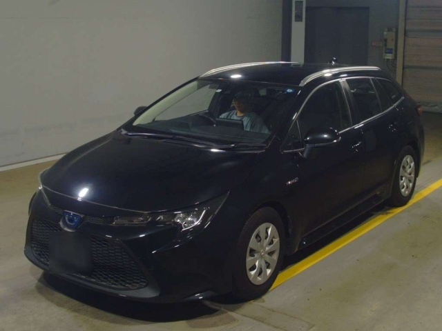 Import and buy TOYOTA COROLLA TOURING 2019 from Japan to Nairobi, Kenya