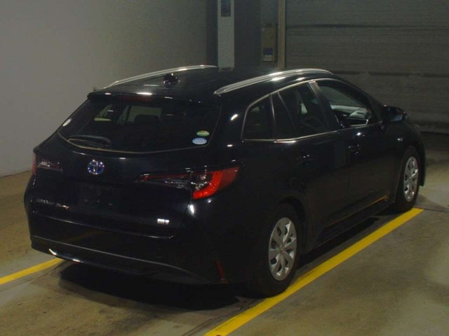 Import and buy TOYOTA COROLLA TOURING 2019 from Japan to Nairobi, Kenya