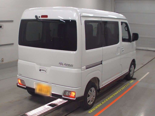 Import and buy DAIHATSU ATRAI VAN 2024 from Japan to Nairobi, Kenya