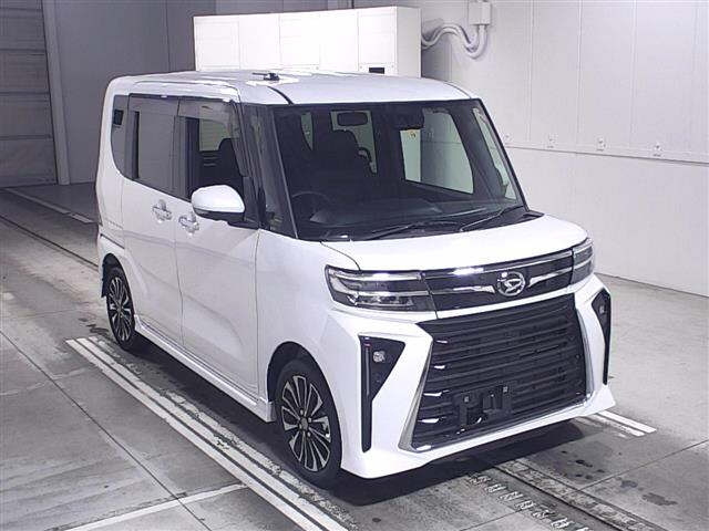 Import and buy DAIHATSU TANTO 2022 from Japan to Nairobi, Kenya