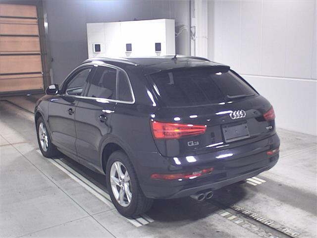 Import and buy AUDI Q3 2017 from Japan to Nairobi, Kenya