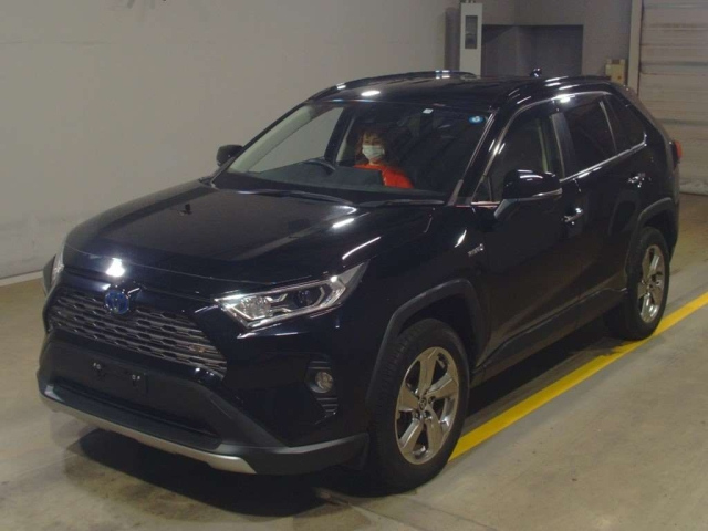 Import and buy TOYOTA RAV4 2019 from Japan to Nairobi, Kenya