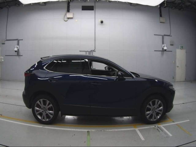 Import and buy MAZDA CX-30 2020 from Japan to Nairobi, Kenya