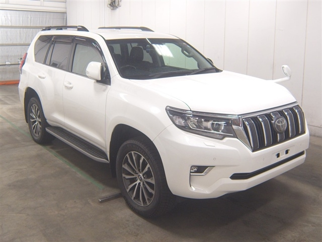 Import and buy TOYOTA LAND CRUISER PRADO 2019 from Japan to Nairobi, Kenya