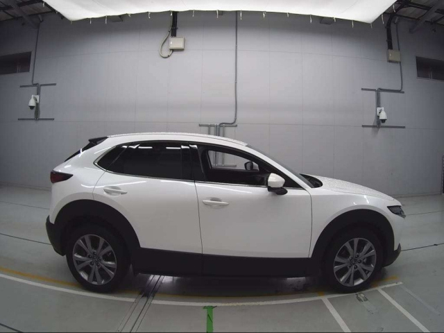 Import and buy MAZDA CX-30 2021 from Japan to Nairobi, Kenya