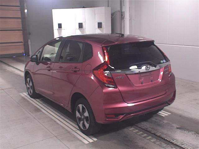 Import and buy HONDA FIT 2017 from Japan to Nairobi, Kenya