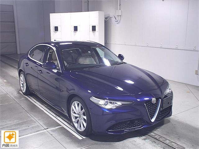 Import and buy ALFA ROMEO GIULIA 2017 from Japan to Nairobi, Kenya