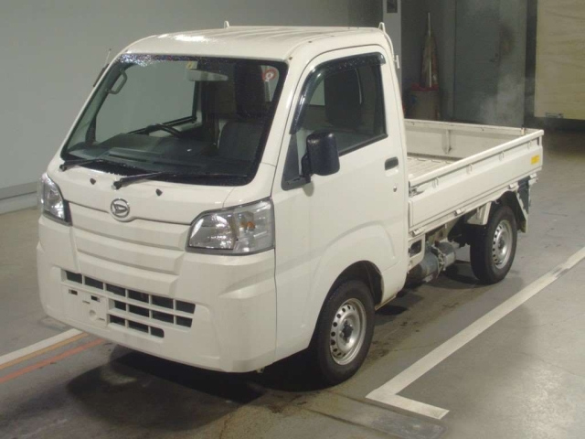 Import and buy DAIHATSU HIJET TRUCK 2020 from Japan to Nairobi, Kenya