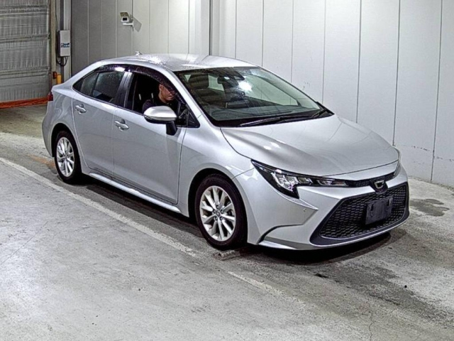 Import and buy TOYOTA COROLLA 2021 from Japan to Nairobi, Kenya