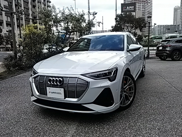 Import and buy AUDI E-TRON SPORTBACK 2021 from Japan to Nairobi, Kenya