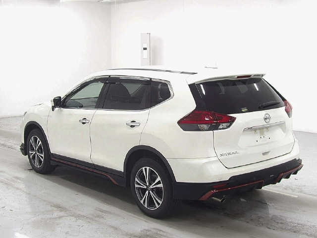 Import and buy NISSAN X-TRAIL 2018 from Japan to Nairobi, Kenya