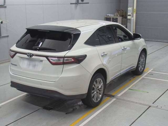 Import and buy TOYOTA HARRIER 2017 from Japan to Nairobi, Kenya