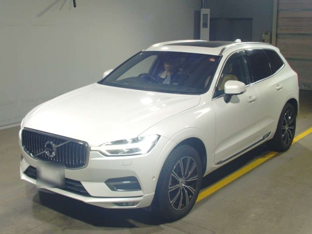 Import and buy VOLVO XC60 2018 from Japan to Nairobi, Kenya