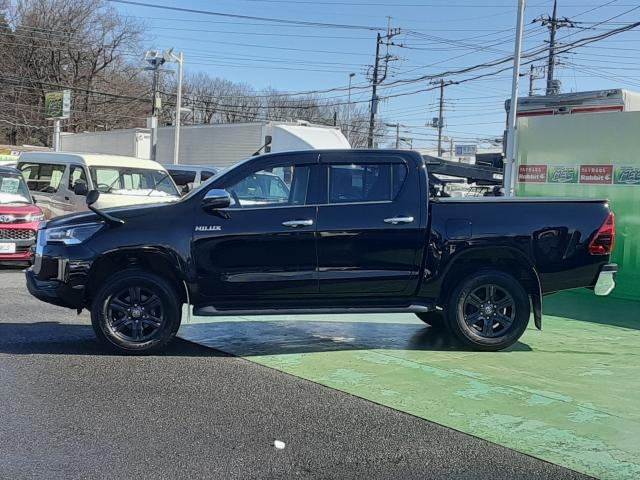 Import and buy TOYOTA HILUX 2020 from Japan to Nairobi, Kenya