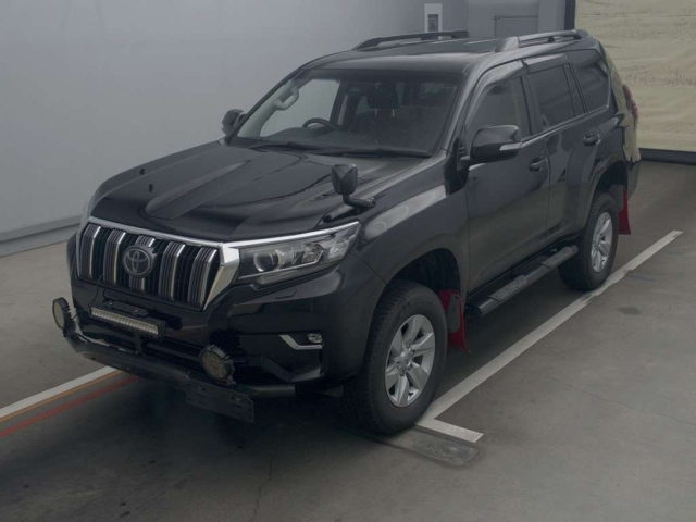 Import and buy TOYOTA LAND CRUISER PRADO 2018 from Japan to Nairobi, Kenya