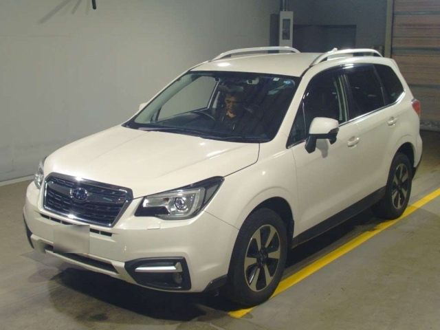 Import and buy SUBARU FORESTER 2017 from Japan to Nairobi, Kenya