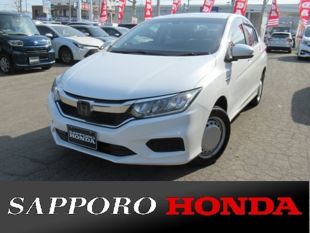 Import and buy HONDA GRACE 2021 from Japan to Nairobi, Kenya