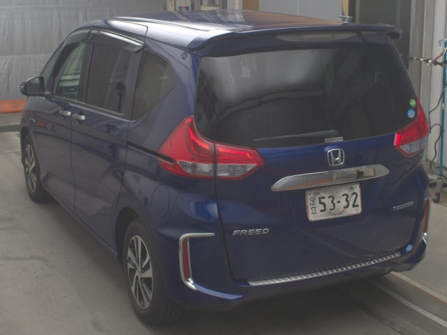 Import and buy HONDA FREED 2017 from Japan to Nairobi, Kenya