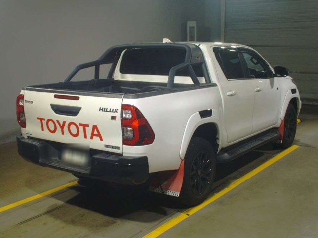 Import and buy TOYOTA HILUX 2022 from Japan to Nairobi, Kenya