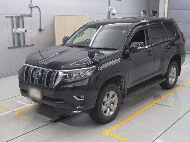 Import and buy TOYOTA LAND CRUISER PRADO 2019 from Japan to Nairobi, Kenya