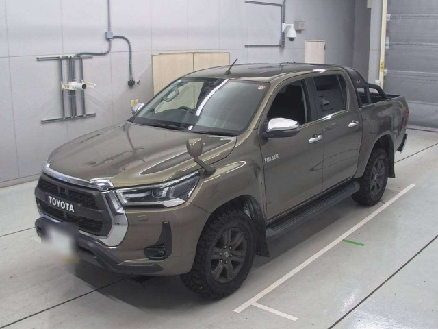 Import and buy TOYOTA HILUX 2022 from Japan to Nairobi, Kenya