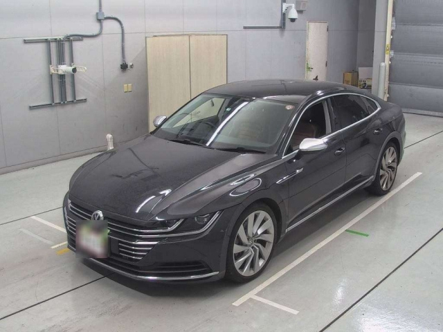 Import and buy VOLKSWAGEN ARTEON 2019 from Japan to Nairobi, Kenya