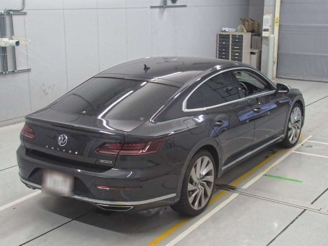 Import and buy VOLKSWAGEN ARTEON 2019 from Japan to Nairobi, Kenya