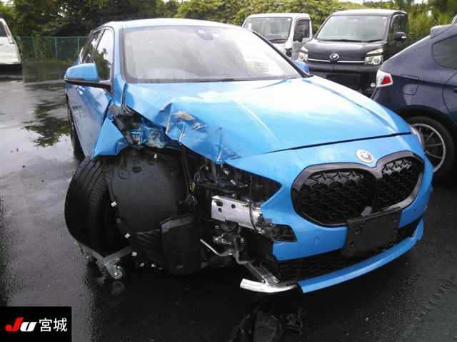 Import and buy BMW 1 SERIES 2023 from Japan to Nairobi, Kenya