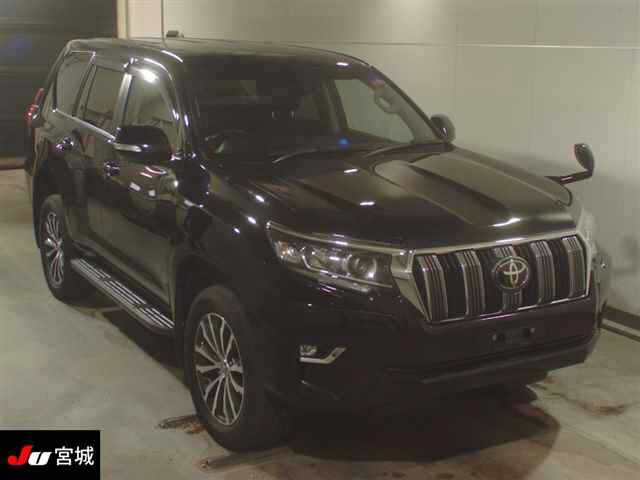 Import and buy TOYOTA LAND CRUISER PRADO 2017 from Japan to Nairobi, Kenya