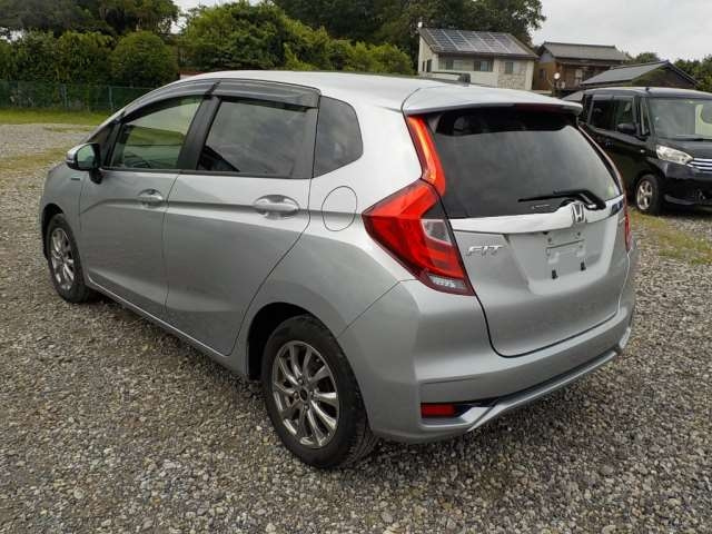 Import and buy HONDA FIT 2019 from Japan to Nairobi, Kenya