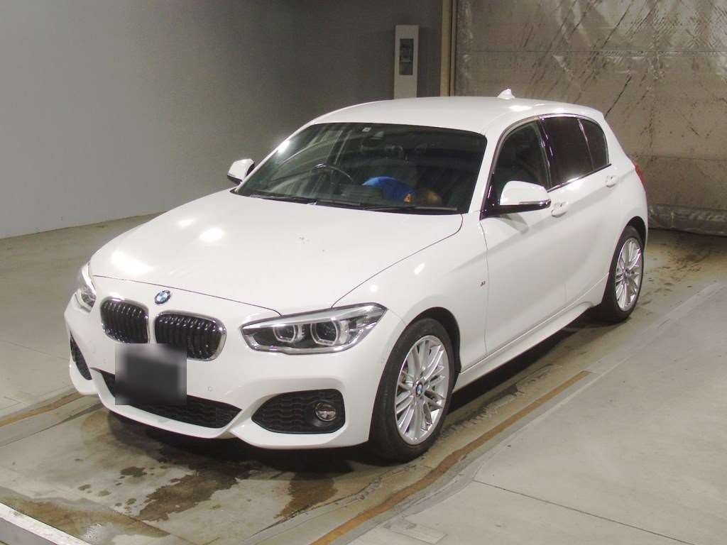 Import and buy BMW 1 SERIES 2017 from Japan to Nairobi, Kenya