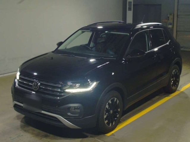 Import and buy VOLKSWAGEN T-CROSS 2020 from Japan to Nairobi, Kenya