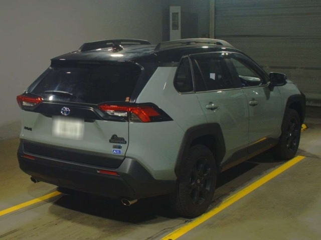 Import and buy TOYOTA RAV4 2023 from Japan to Nairobi, Kenya