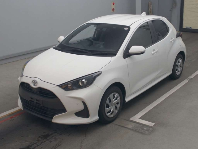 Import and buy TOYOTA YARIS 2020 from Japan to Nairobi, Kenya