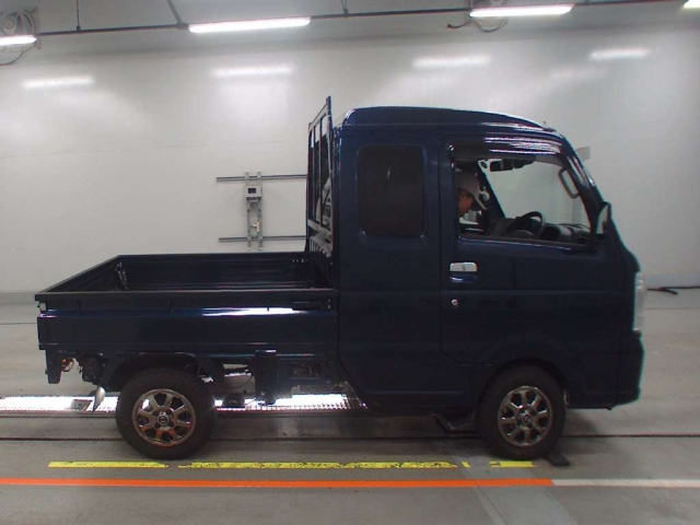 Import and buy SUZUKI CARRY TRUCK 2022 from Japan to Nairobi, Kenya