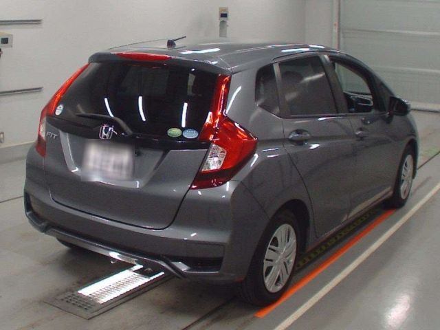 Import and buy HONDA FIT 2019 from Japan to Nairobi, Kenya