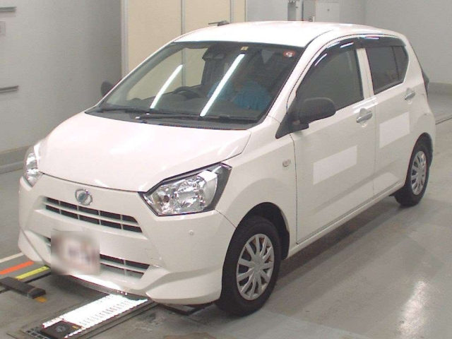 Import and buy DAIHATSU MIRA E S 2019 from Japan to Nairobi, Kenya