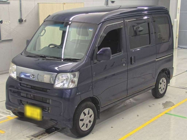 Import and buy DAIHATSU HIJET VAN 2017 from Japan to Nairobi, Kenya