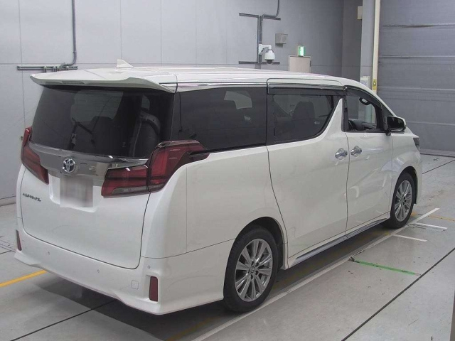 Import and buy TOYOTA ALPHARD 2021 from Japan to Nairobi, Kenya