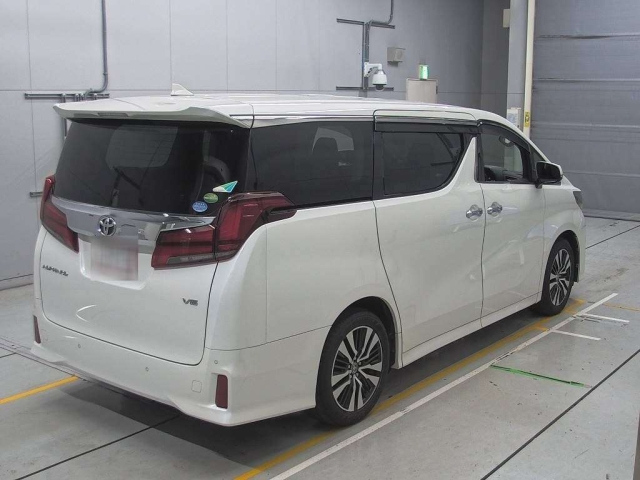 Import and buy TOYOTA ALPHARD 2019 from Japan to Nairobi, Kenya