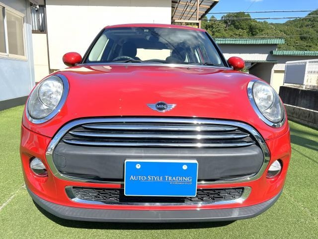 Import and buy MINI OTHER 2018 from Japan to Nairobi, Kenya