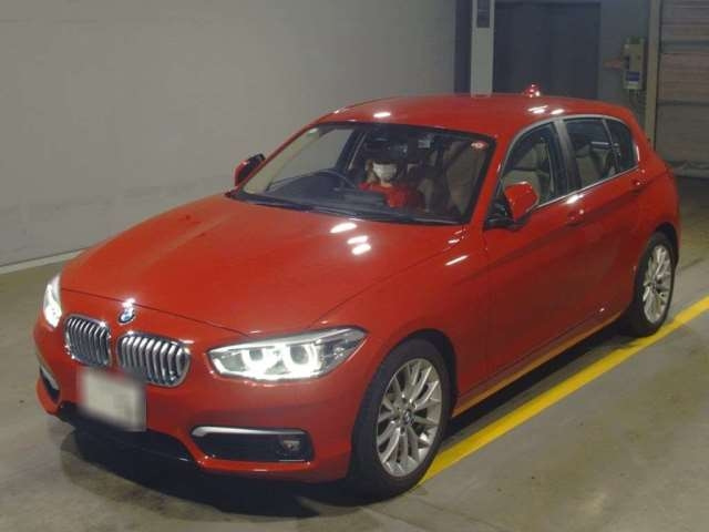 Import and buy BMW 1 SERIES 2018 from Japan to Nairobi, Kenya