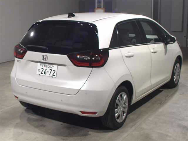 Import and buy HONDA FIT 2023 from Japan to Nairobi, Kenya