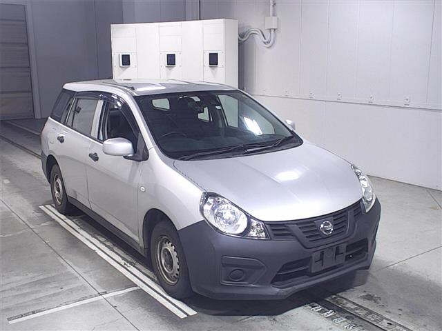 Import and buy NISSAN AD 2019 from Japan to Nairobi, Kenya